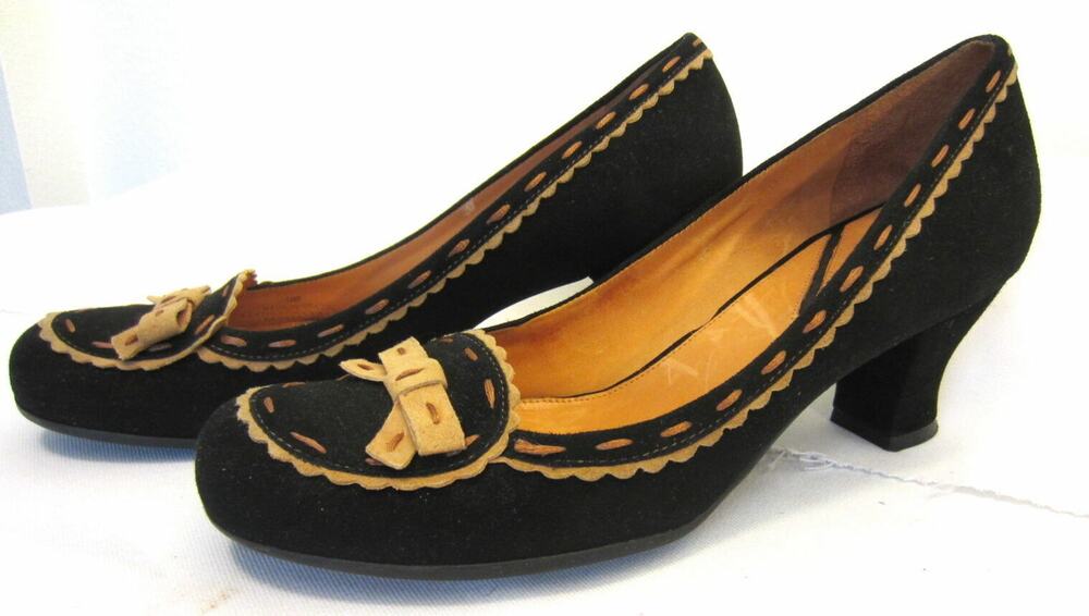 VINCE CAMUTO Brown Butterscotch SUEDE Curvy Work HEELS w Bows US 8B EU 38
